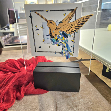 流光羽影 (Gleaming Wings)